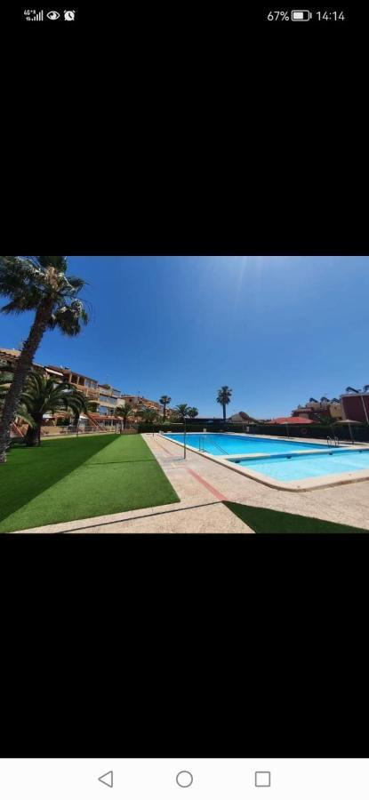 La Casita Roca Lägenhet Torrevieja Exteriör bild