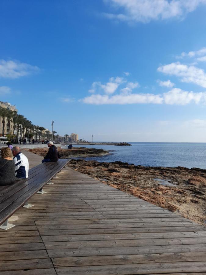 La Casita Roca Lägenhet Torrevieja Exteriör bild